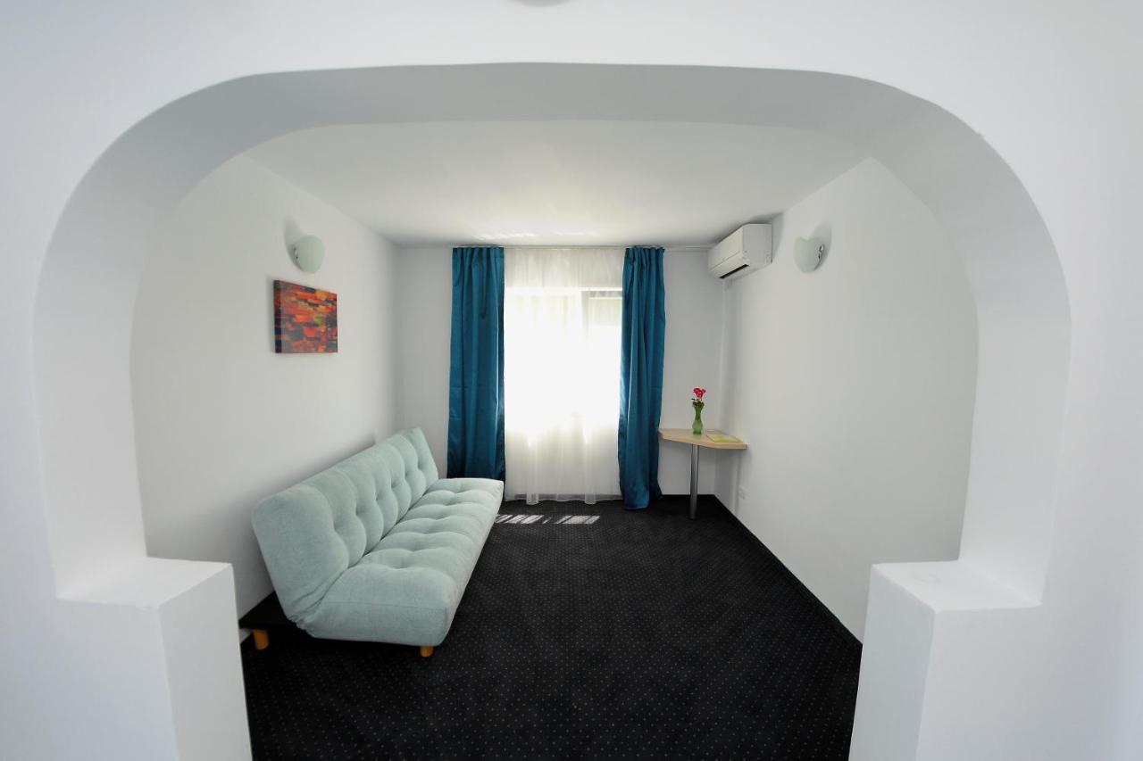 Apartamente Liliacul ジュピテル エクステリア 写真