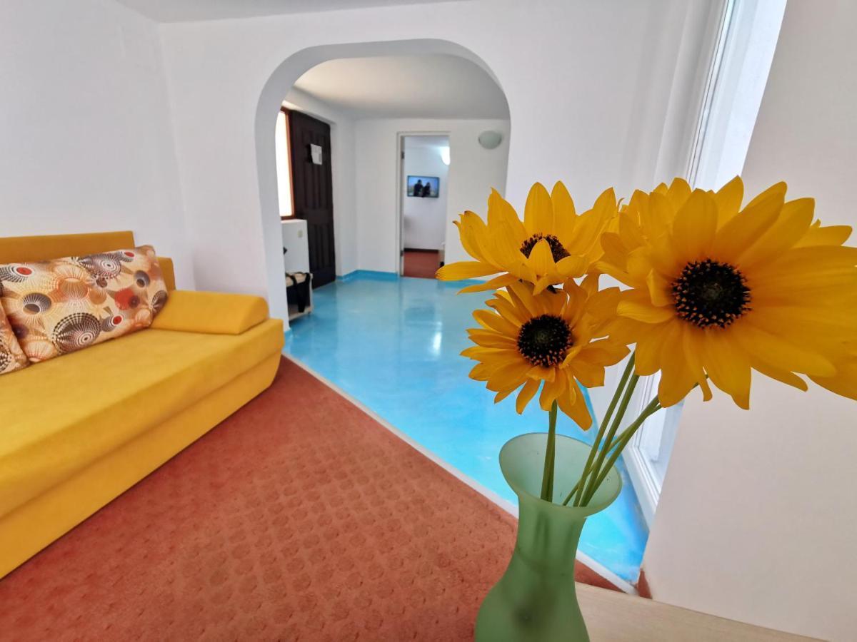Apartamente Liliacul ジュピテル エクステリア 写真